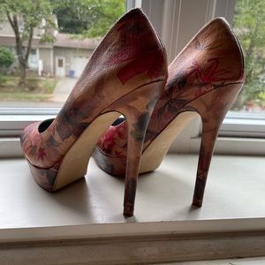 Aldo “wood” shoes